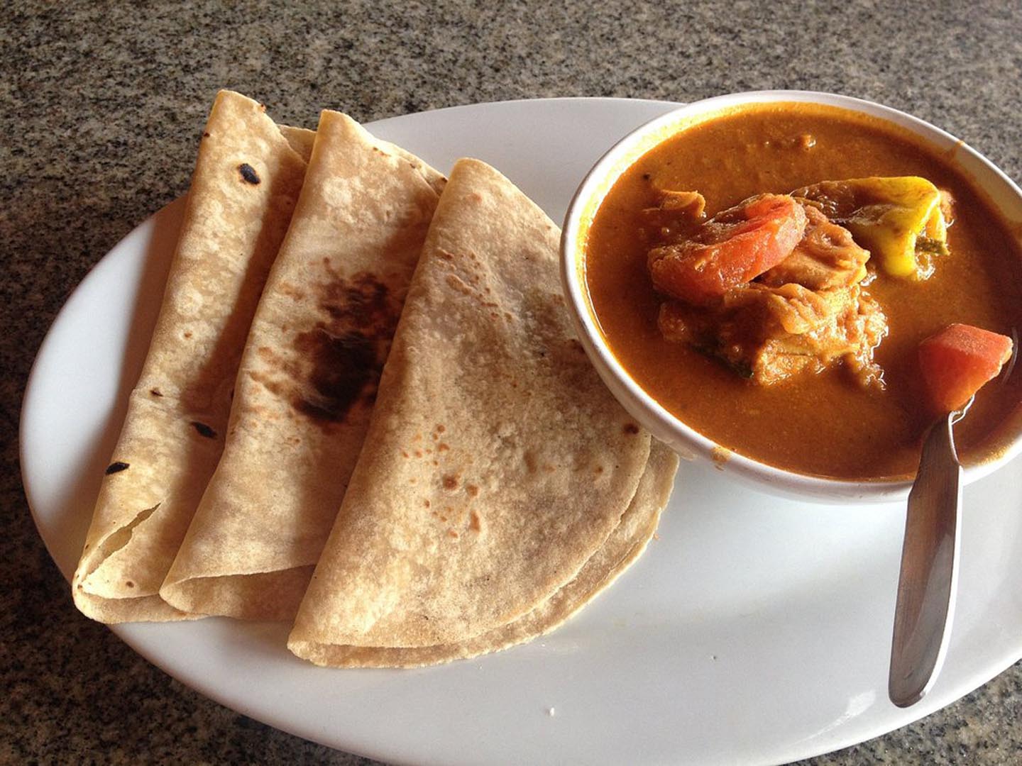 Food &ndash; Waves Restaurant & the German Bakery, Trivandrum, Kerala, India