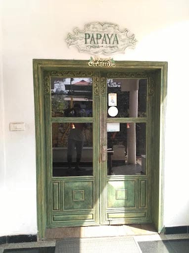 Café Papaya, Kochi, Kerala, India