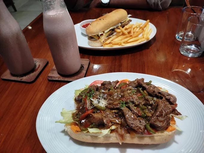 X Westleys, Mamangalam &ndash; Qissa Café