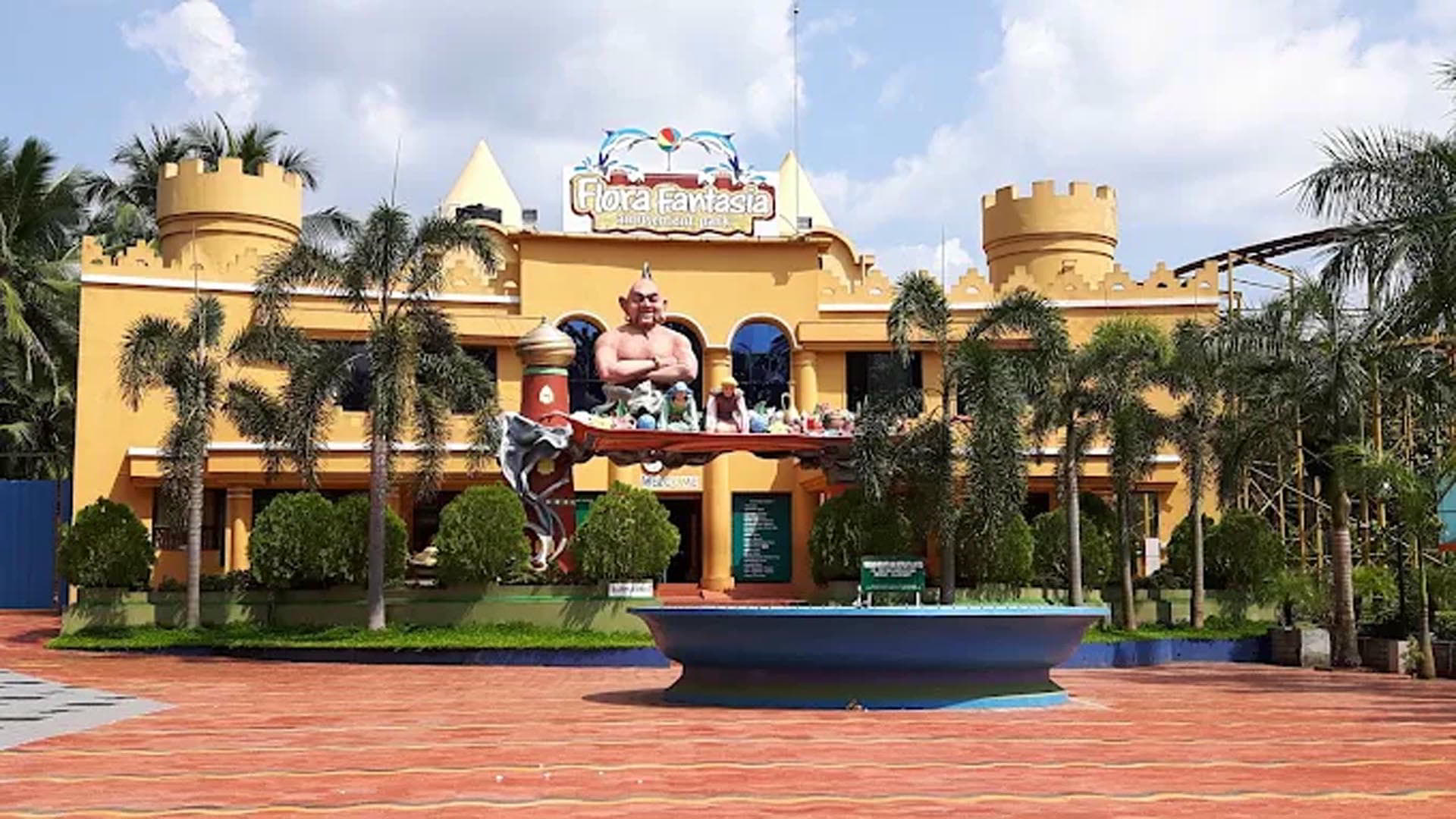 Flora Fantasia Amusement Park, Malappuram, Kerala, India