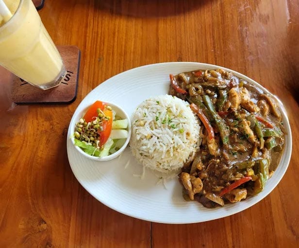 X Westleys, Mamangalam &ndash; Qissa Café