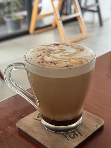X Westleys, Mamangalam &ndash; Qissa Café