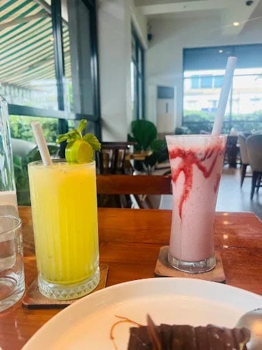 X Westleys, Mamangalam &ndash; Qissa Café